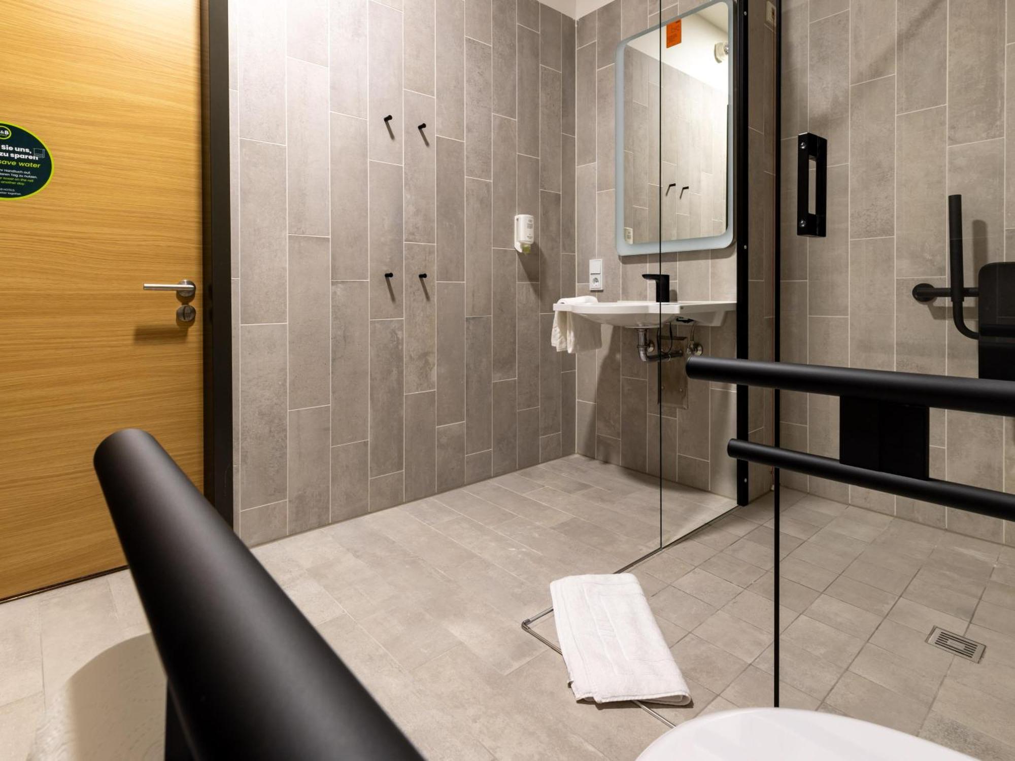 B&B Hotel Idar-Oberstein Ngoại thất bức ảnh